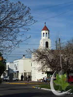 Parroquia Santa Teresita del Niño Jesus - Iglesia de Banfield