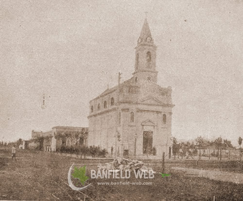 Santuario Basílica Sagrada Familia de Nazareth en Banfield