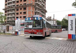 "La estación de transferencia logró organizar el tránsito en Banfield"