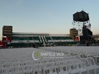 Joan Manuel Serrat en el estadio de Banfield CAB - Serrat en Lomas de Zamora - www.banfield-web.com